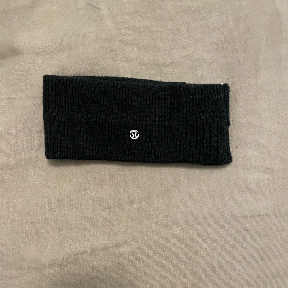 Lululemon headband - Picture 1 of 1